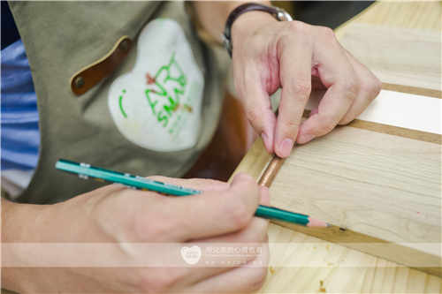 少兒美術教育加盟